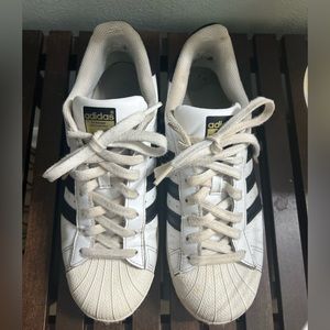 Adidas Superstar mens size 8